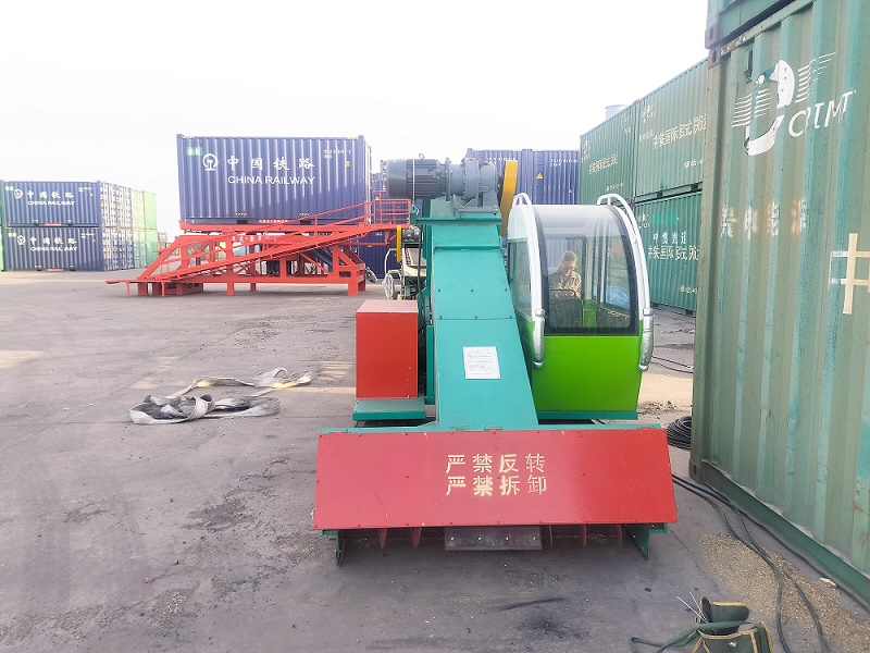 自動(dòng)伸縮式出倉機(jī)